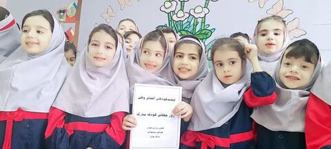 روز کودک روز قصه در مراکز کانون استان ایلام به روایت تصویر