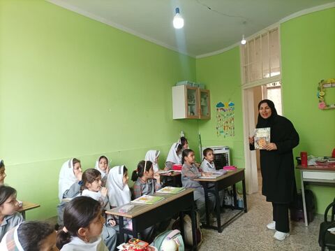 روز کودک روز قصه در مراکز کانون استان ایلام به روایت تصویر