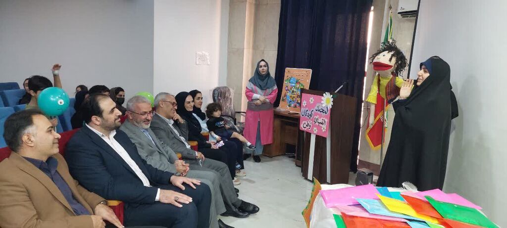 حضور مدیرکل کانون البرز در جمع کودکان بستری بیمارستان امام علی(ع)