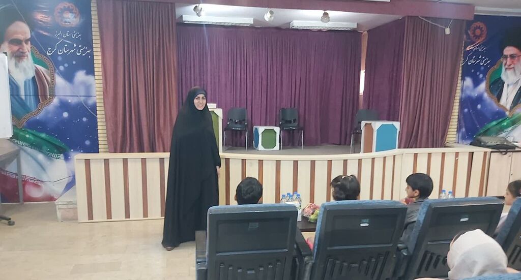 اجرای نمایش «کچل کفترباز» برای کودکان بهزیستی در هفته ملی کودک