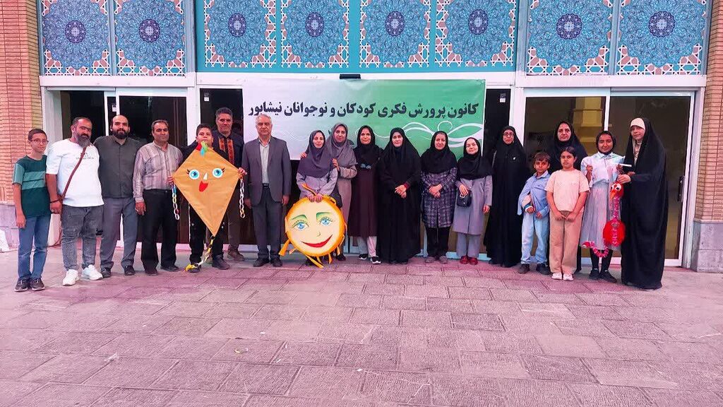 پرواز بادبادکها در آسمان نیشابور با عنوان «۱۶۸ بال، یک آسمان»