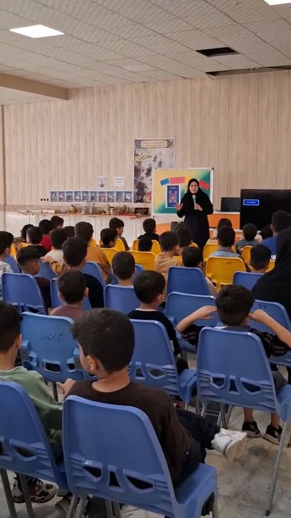 جشن هفته ملی کودک با حضور ۲۰۰ دانشآموز در کانون سرپل ذهاب برگزار شد