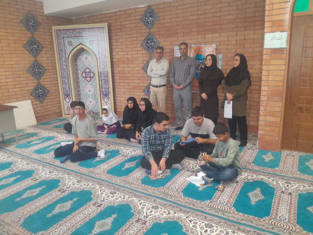 کانون گیلانغرب با کودکان دارای نیازهای ویژه تا برنامه‌های هفته ملی کودک