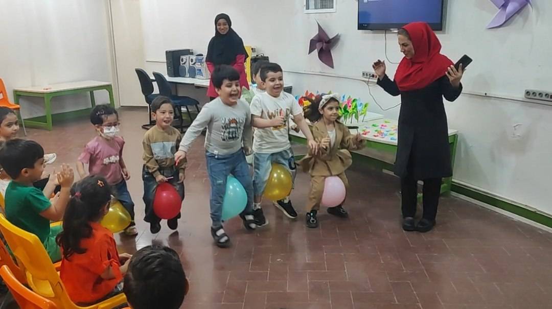 جشن «فرفره» به مناسبت هفته ملی کودک در مرکز ۱۵&nbsp;