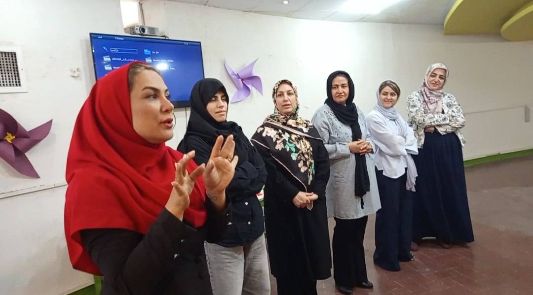جشن «فرفره» به مناسبت هفته ملی کودک در مرکز ۱۵