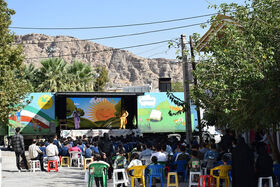سفر تماشاخانه سیار کانون در لرستان - محله پشت بازار خرم آباد
