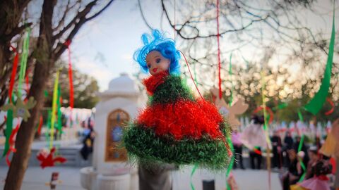 گزارش تصویری«عروسک‌های کوچک، آرزوهای بزرگ»؛ تجدید میثاق کودکان اصفهان با شهدای کودک و نوجوان جنگ رمضان