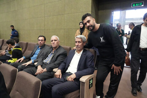 نمای تصویری از جشن «لبخند کودکان» و حضور ۱۵۰۰ دانش‌آموز تبریزی(1)