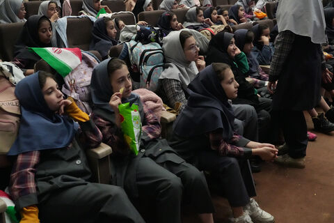 نمای تصویری از جشن «لبخند کودکان» و حضور ۱۵۰۰ دانش‌آموز تبریزی(2)