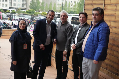 نمای تصویری از جشن «لبخند کودکان» و حضور ۱۵۰۰ دانش‌آموز تبریزی(2)