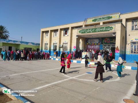 حضور مربیان کانون پرورش فکری در مدارس به مناسبت هفته ملی کودک