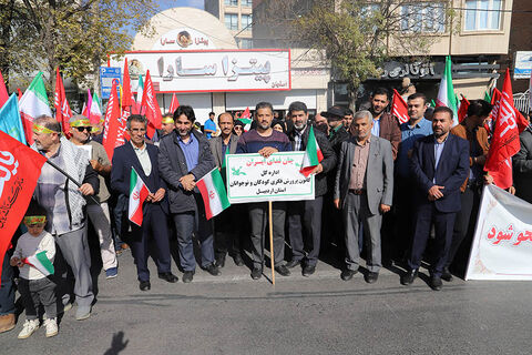 با حضور پرشور کارکنان و مربیان کانون در رزمایش ۱۰۰ هزار نفری جانفدایان حسینی