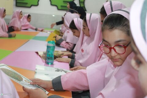 نشست حافظ‌خوانی با حضور کارشناس ادبی کانون خوزستان در اهواز برگزار شد