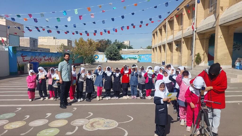 از حاشیه شهر تا روستاهای زنجان؛ آسمان و دنیای نجوم در دسترس کودکان قرار گرفت