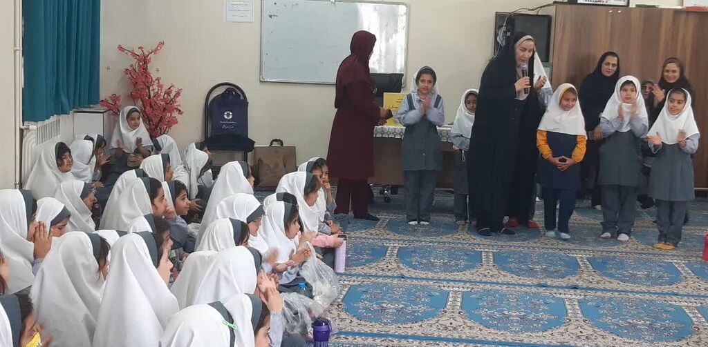 روزهای پایانی هفته ملی کودک در مرکز هشتگرد کانون البرز