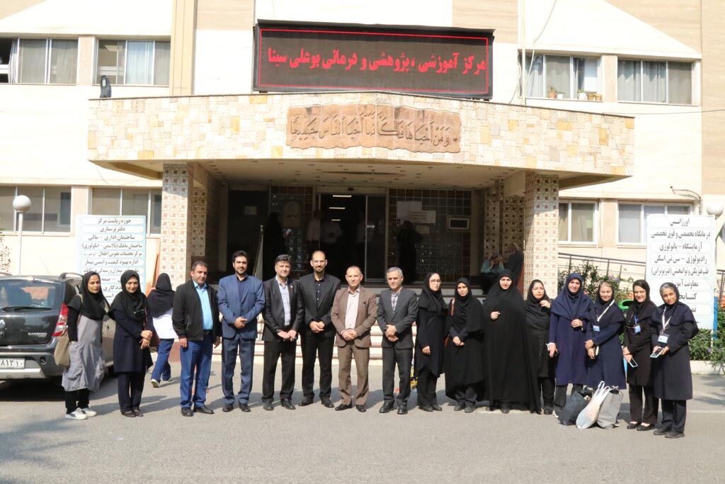 لبخند و شادی در بخش کودکان بیمارستان بوعلیسینا ساری به مناسبت هفته ملی کودک