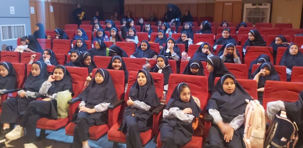 روز کودک، روز قصه؛ در مرکز مجتمع کانون البرز