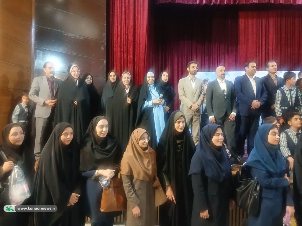 برپایی آیین شاد و خاطره‌انگیز «روز کودک، با نیازهای ویژه» در ساوه