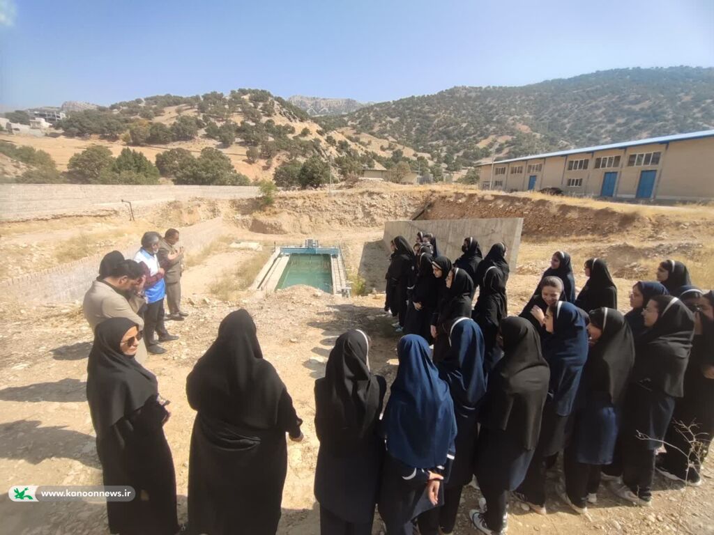 بازدید نوجوانان از تصفیه‌خانه آب یاسوج و آزمایشگاه کنترل کیفی آب و فاضلاب استان