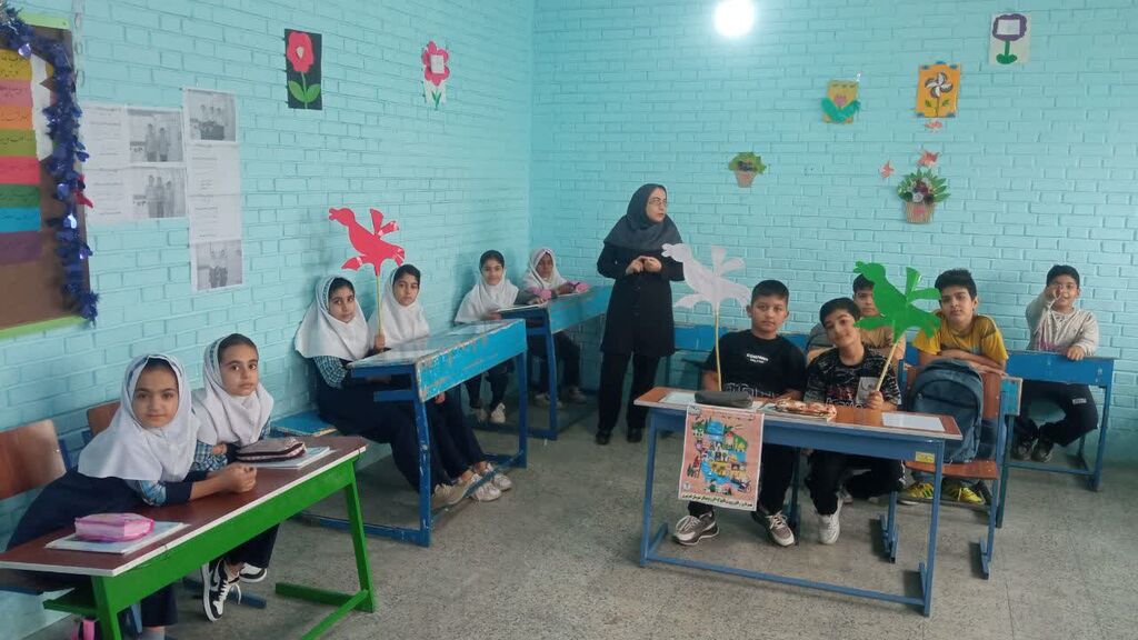 هفته ملی کودک در قصرشیرین با اجرای ویژهبرنامههای فرهنگی و آموزشی برای کودکان مرزنشین به پایان رسید