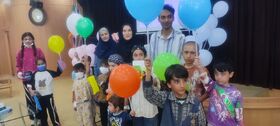 مراکز ۳ و ۱۴ ویژه‌برنامه‌ هفته ملی کودک را در بیمارستان محمد کرمانشاهی اجرا کردند