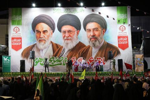 کانون پرورش فکری مازندران در شب ۲۲۸ تجمع مردمی ساری، میزبان برنامه‌های فرهنگی و کودکانه شد