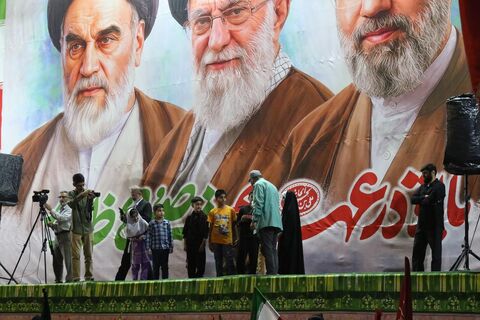 کانون پرورش فکری مازندران در شب ۲۲۸ تجمع مردمی ساری، میزبان برنامه‌های فرهنگی و کودکانه شد