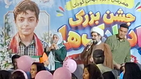 گزارش تصویری جشن بادبادک‌ها در بام‌شهر کاشمر