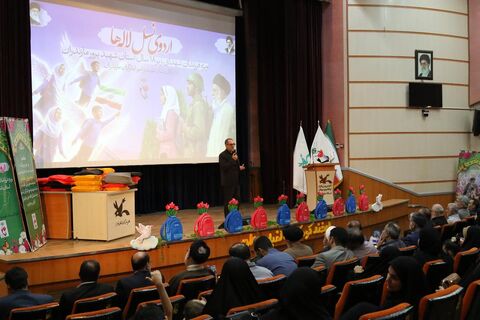آیین تجلیل از فرزندان شهدای کودک و نوجوان در مازندران