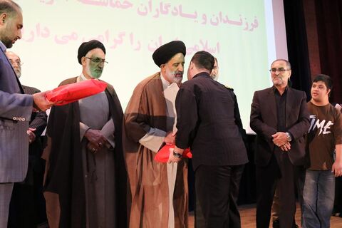 آیین تجلیل از فرزندان شهدای کودک و نوجوان در مازندران