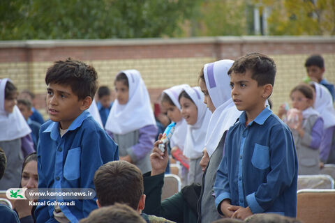 شهرستان نورآباد لرستان میهمان تماشاخانه سیار کانون