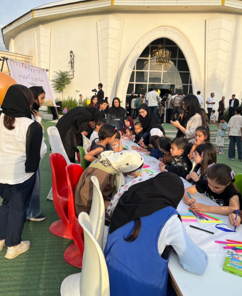 برگزاری ایستگاه نقاشی کانون پرورش فکری در جشن خانوادگی شرکت توزیع نیروی برق استان