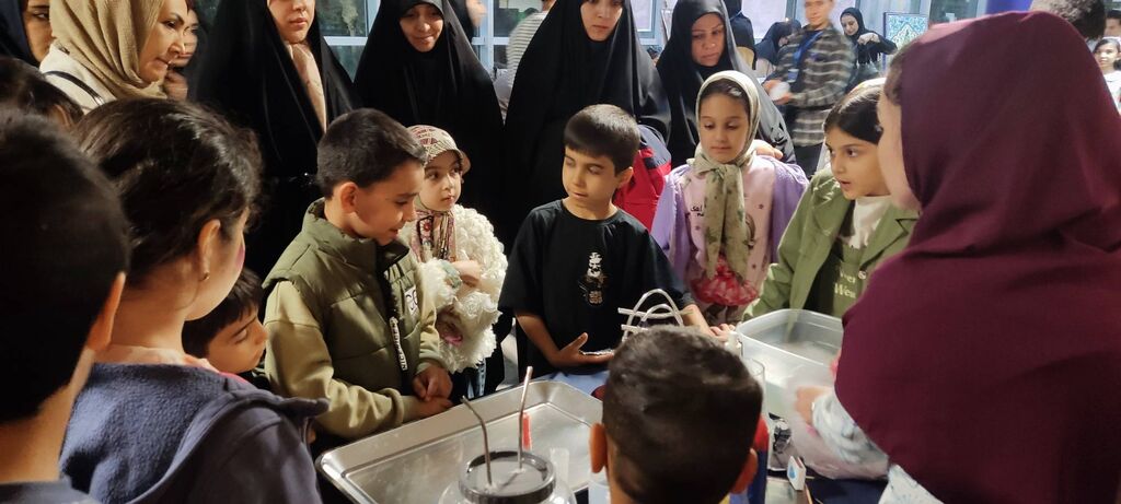 غرفه‌های کانون خراسان شمالی میزبان علاقه‌مندان علم و فناوری در دانشگاه بجنورد شد
