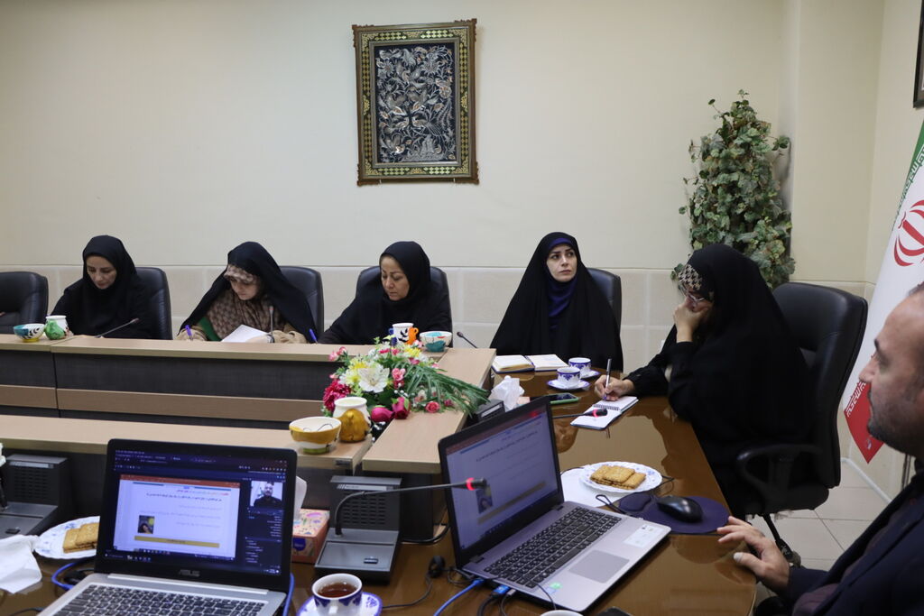 تمرکز کودکان و نوجوانان موفق بر چگونگی حل مسئله و مطالعه است