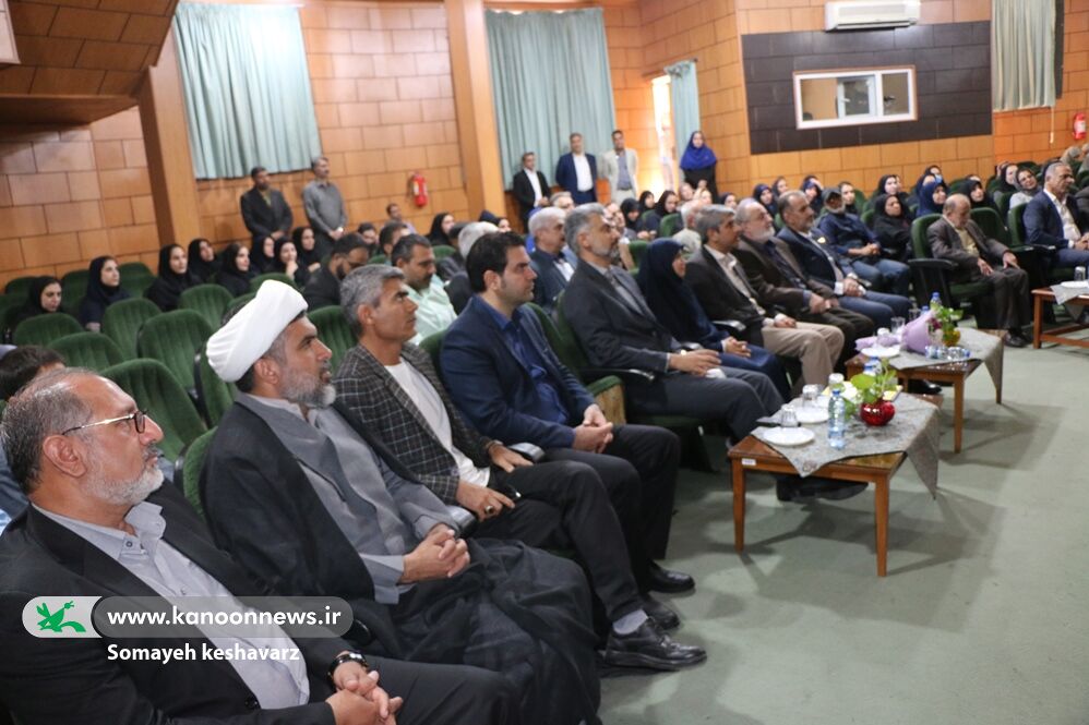 آیین تودیع و معارفه مدیرکل کانون فارس برگزار شد