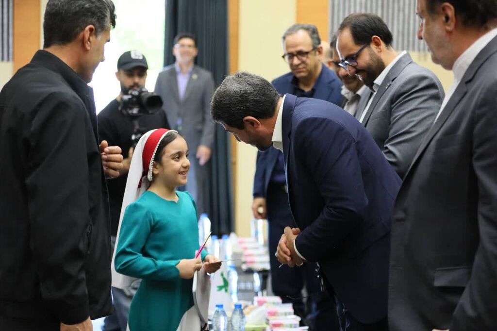 قول استاندار همدان؛از احداث پردیس تخصصی کودک تا تماشاخانه سیار برای کانون