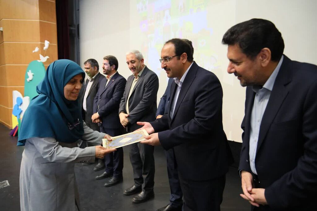 قول استاندار همدان؛از احداث پردیس تخصصی کودک تا تماشاخانه سیار برای کانون
