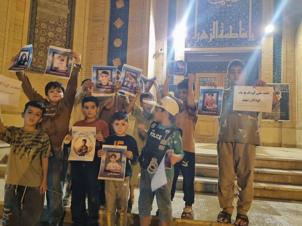 ایستگاه فرهنگی کانون سرپل ذهاب در اجتماعات شبانه این شهرستان برپا شد