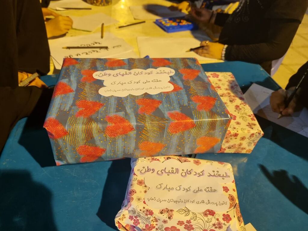 ایستگاه فرهنگی کانون سرپل ذهاب در اجتماعات شبانه این شهرستان برپا شد