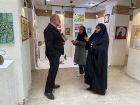 بازدید مسئولان کانون از نمایشگاه نسل نو و هنر معاصر