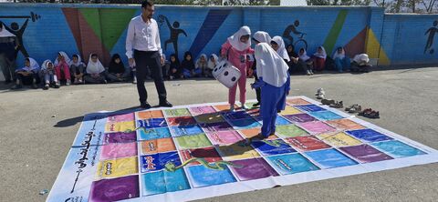 مدرسه شقایق گل محمدی