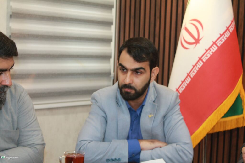 بررسی عملکرد مراکز کانون خوزستان و برنامهریزی برای ارتقای فعالیتها