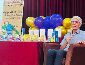 دیدار کودکان دیری با اسدالله شعبانی؛ شاعر نام‌آشنای کودک و نوجوان