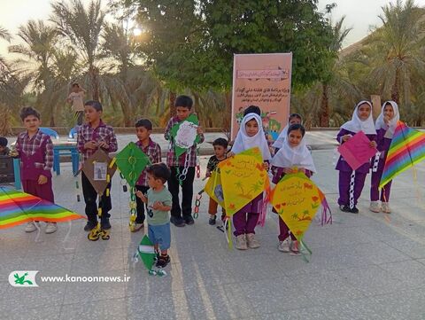 جشن پرواز بادبادکها در مراکز کانون استان بوشهر