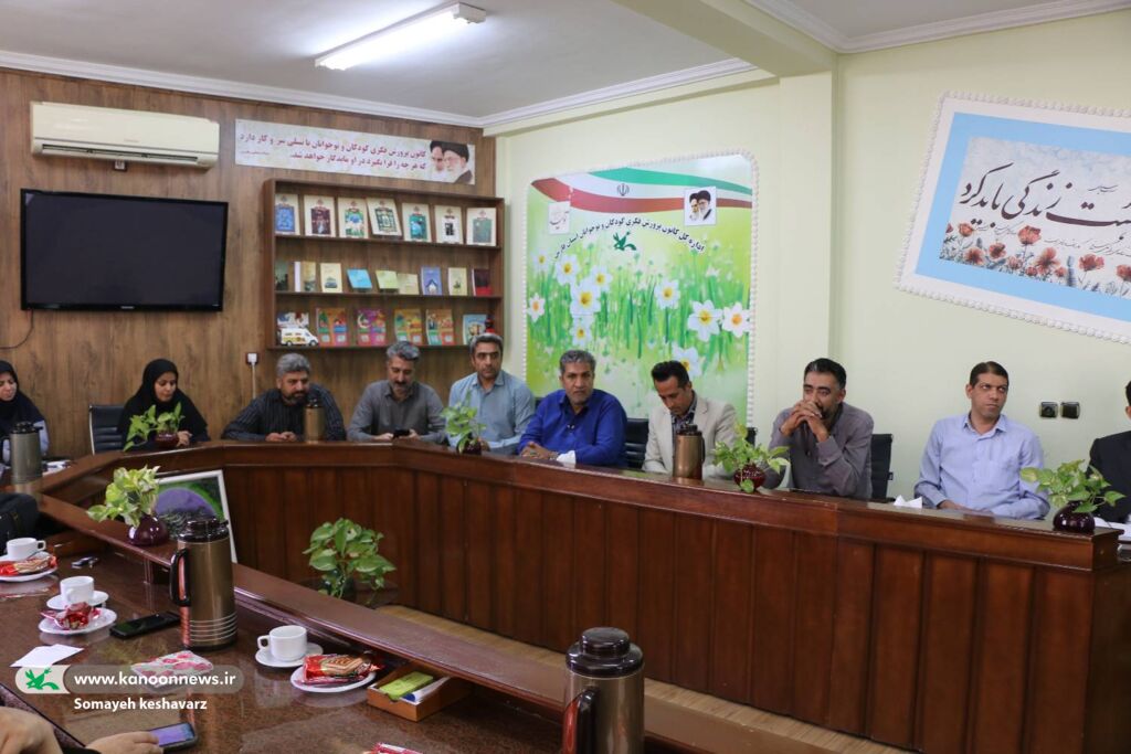 خدمت به کودکان و نوجوانان محور وحدت سازمانی است