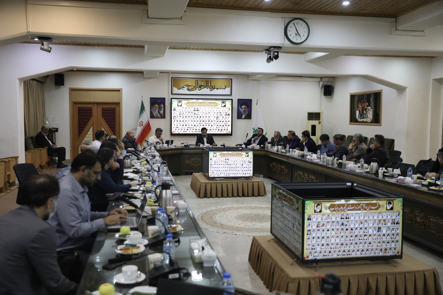 هفتمین نشست مدیران ارشد کانون