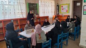 والدین اعضای کانون کنگاور در کارگاه خودآگاهی شرکت کردند