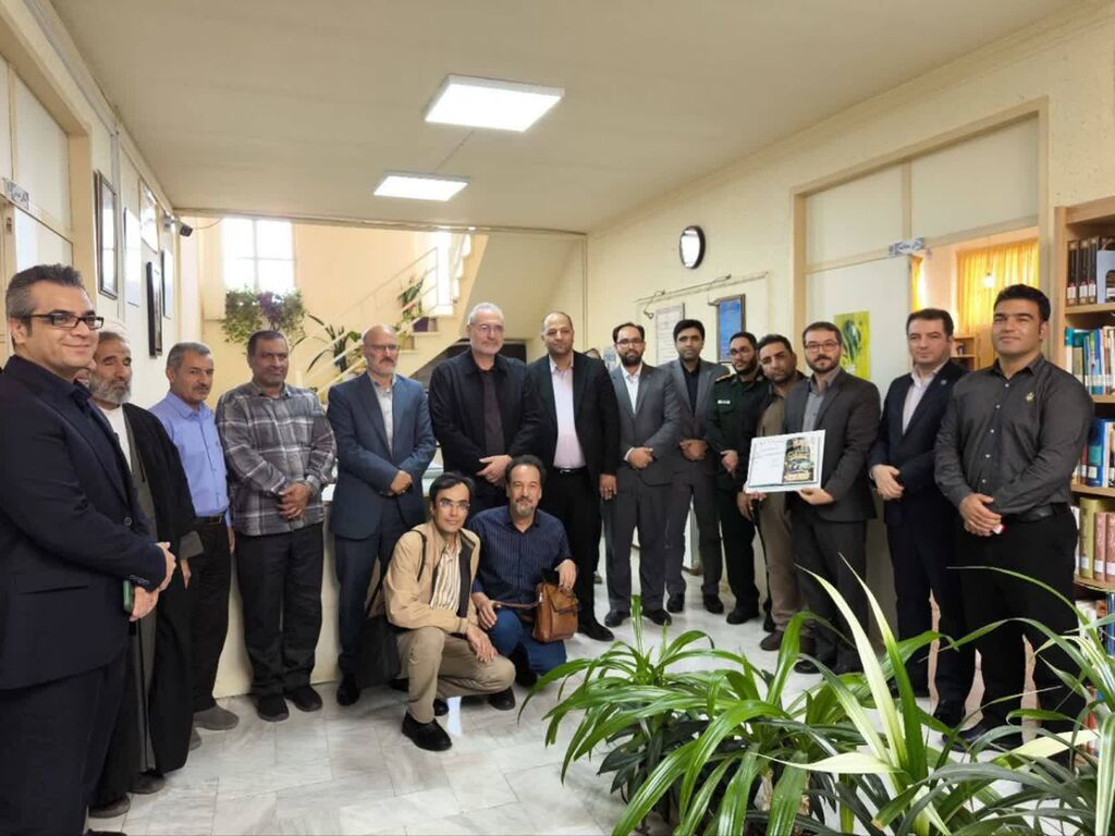 از دانشگاه فرهنگیان تا شهر سامن؛ سفر ادبی افشین علا به همدان