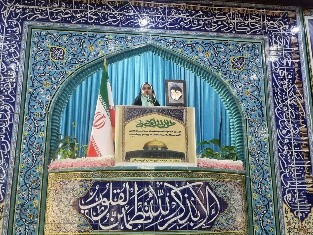 هفته ملی کودک در تویسرکان؛ از قصه‌گویی تا پرواز آروزها