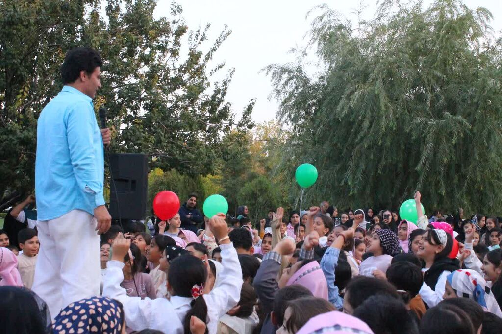 برگزاری جشن بزرگ ستارهها به همت کانون درگزین